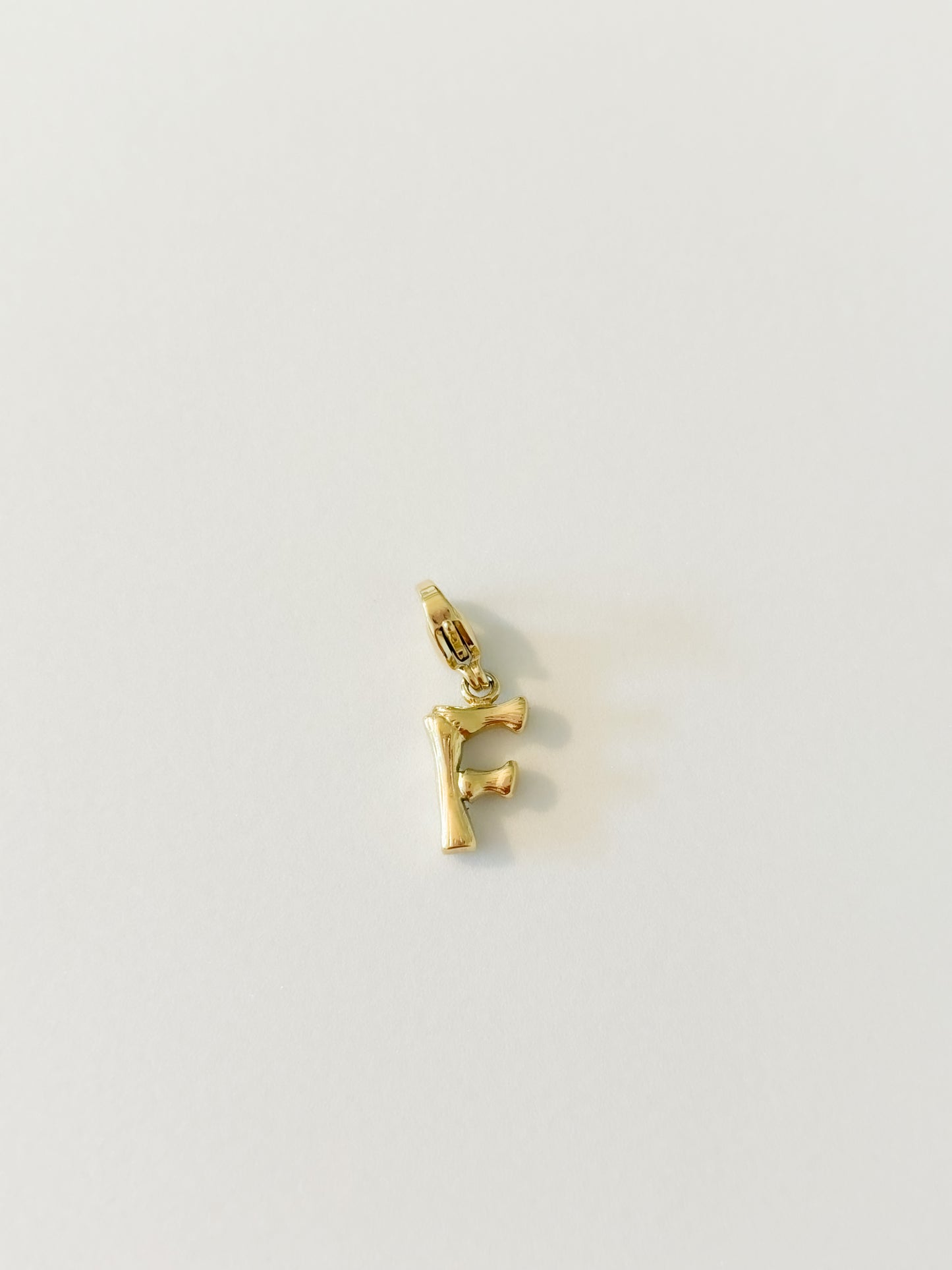 Charm Lettre