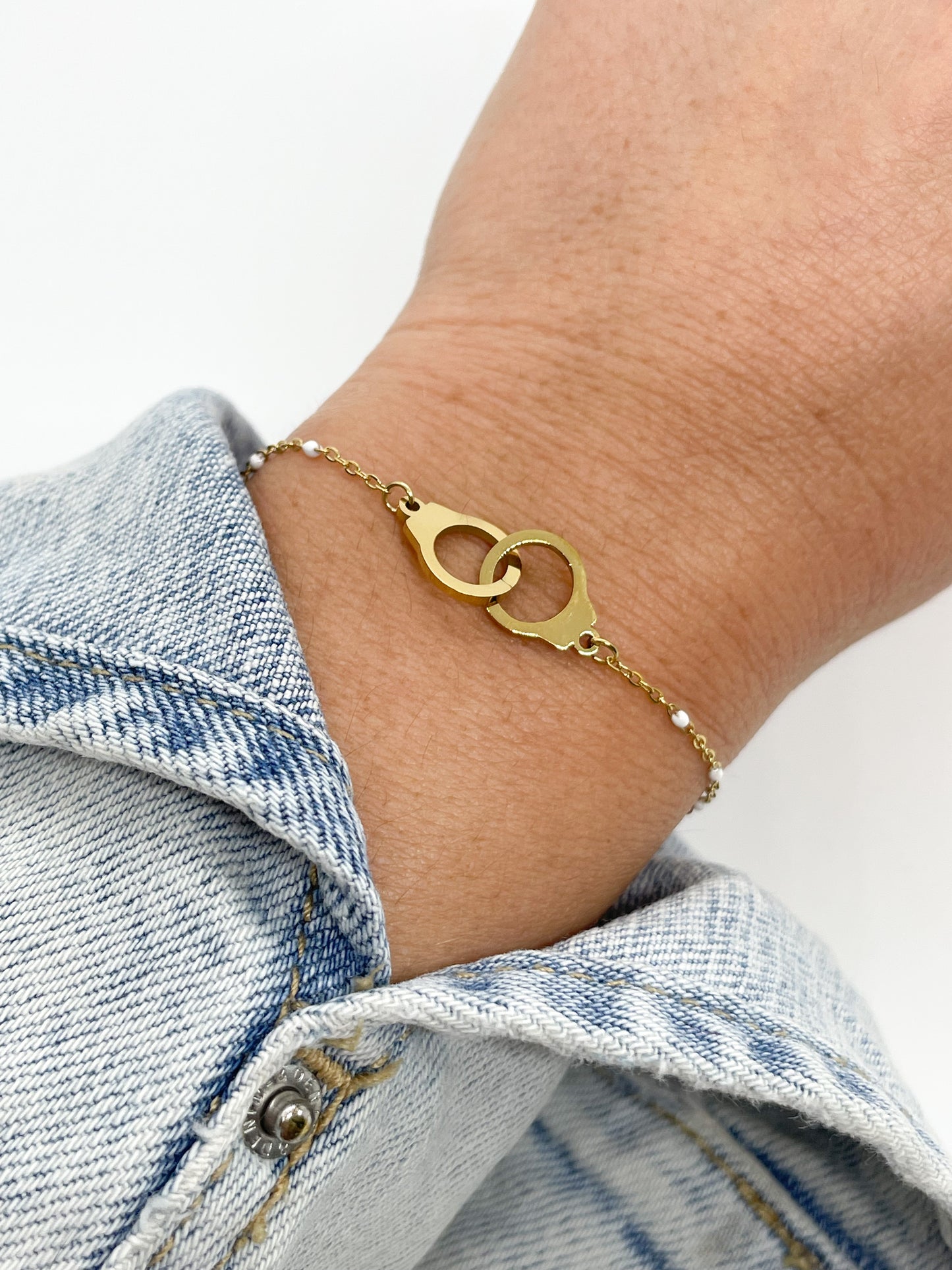 Bracelet Menotte .