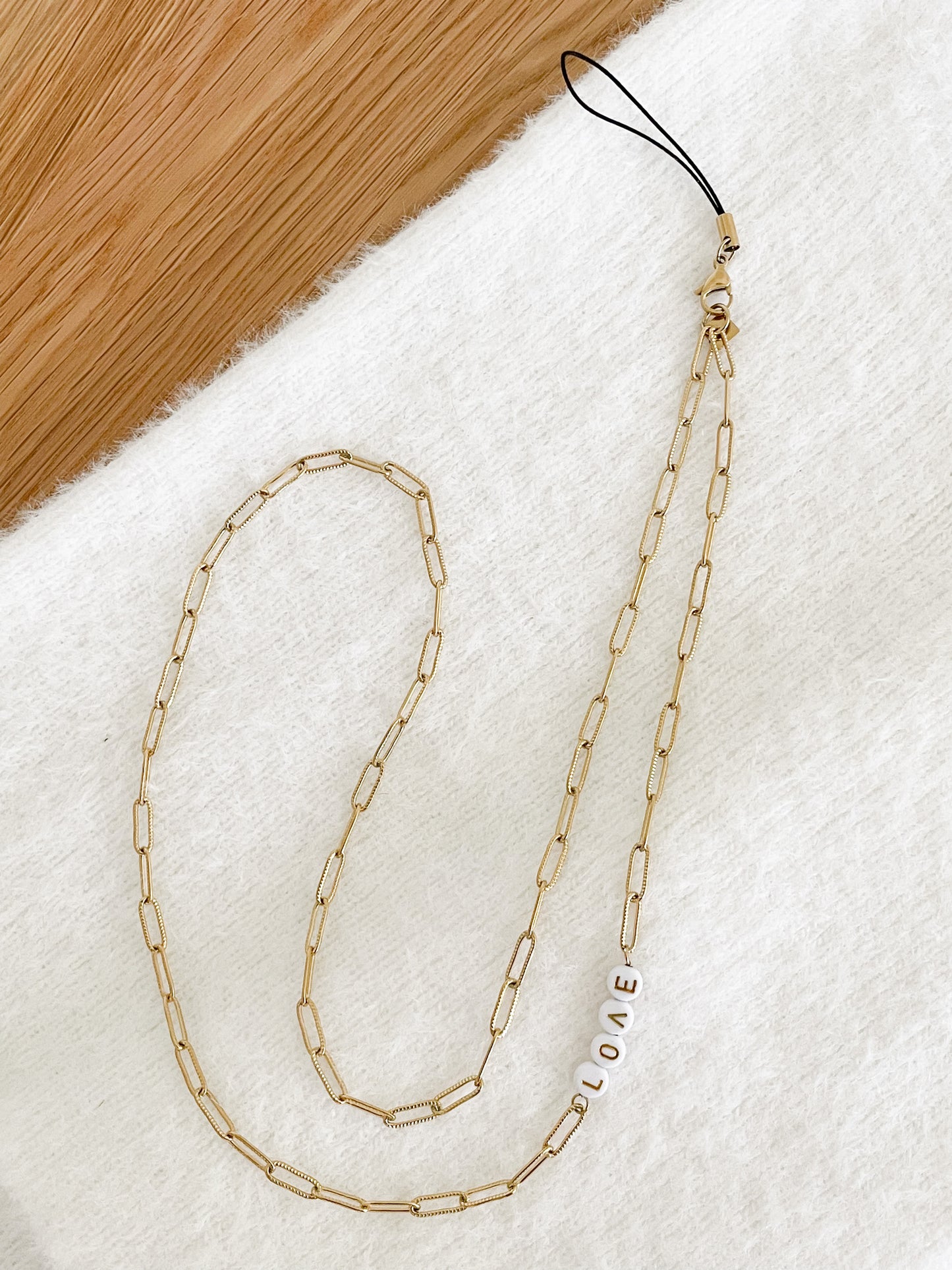 Chaine de portable LO∧E