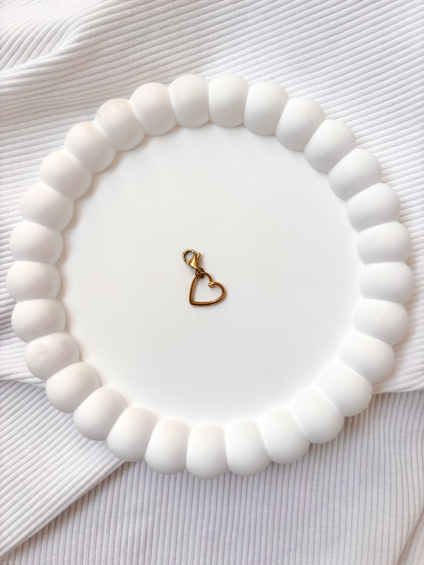 Charm Coeur vide