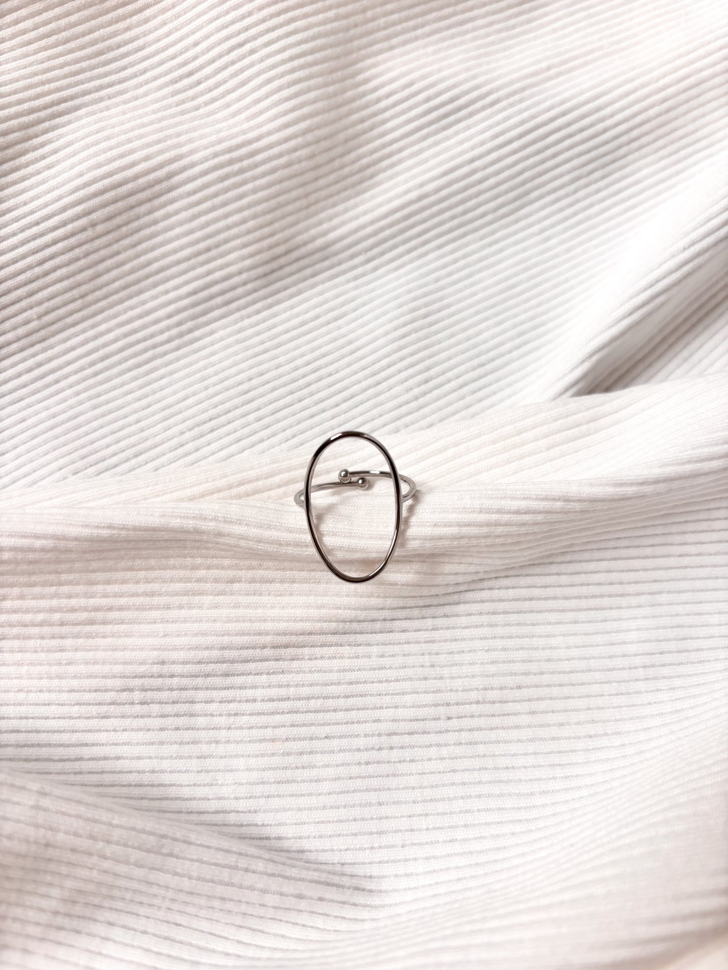 Bague O