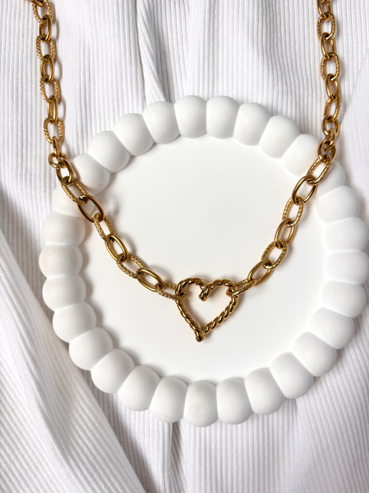 Collier Chaine Pendentif Coeur Torsadé