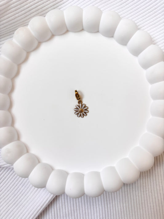 Charm Marguerite