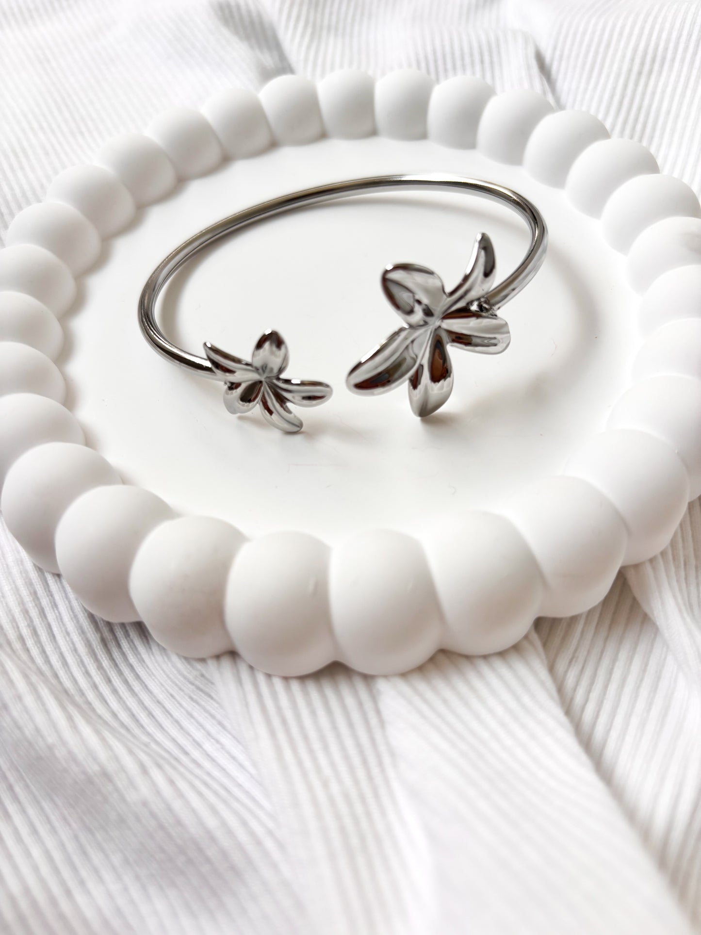 Bracelet Jonc Fleurs des îles