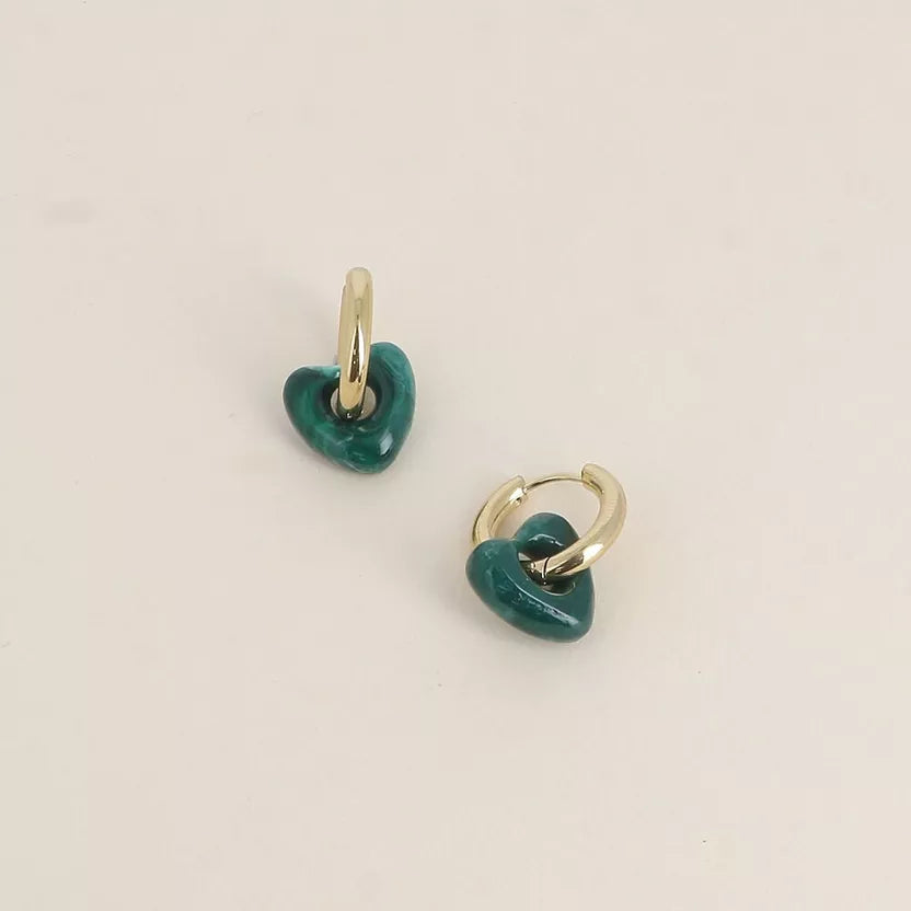Boucle d'Oreille Créole Coeur en résine ( vert )