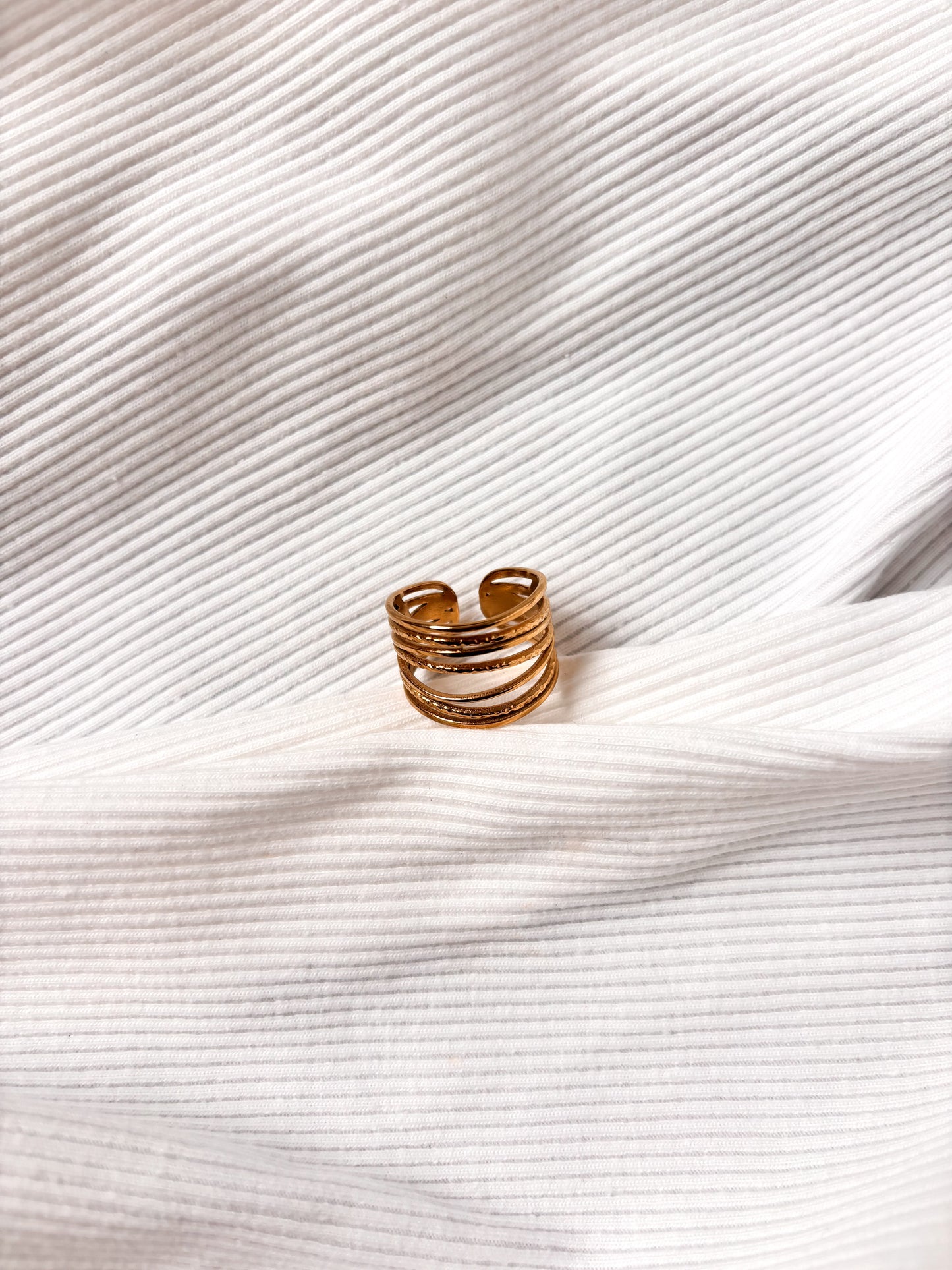 Bague 7 anneaux entrelacés