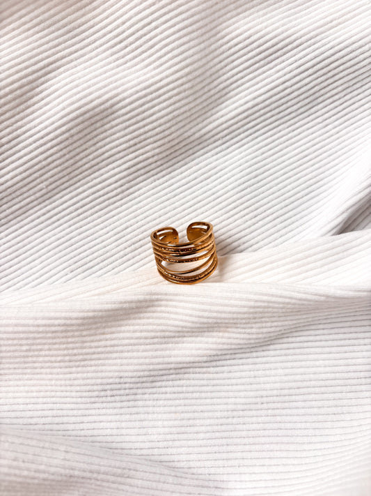 Bague 7 anneaux entrelacés
